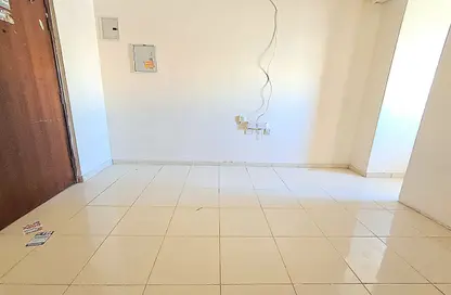 Apartment - Studio - 1 Bathroom for rent in Fire Station Road - Muwaileh - Sharjah