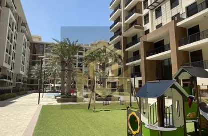 Apartment - 3 Bedrooms - 3 Bathrooms for sale in Jenna Main Square 2 - Jenna Main Square - Town Square - Dubai
