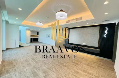 Apartment - 3 Bedrooms - 4 Bathrooms for rent in Alpha Green Tower - Jumeirah Village Circle - Dubai