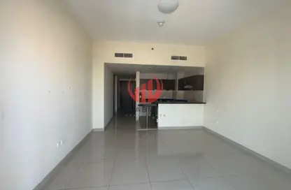شقة - 1 حمام للايجار في مرتفعات الصقر - مدينة دبي الرياضية - دبي