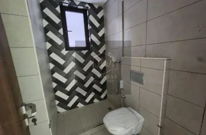 شقة - 2 غرف نوم - 3 حمامات للايجار في سراب 2 - الجادة - الشارقة شقة - 2 غرف نوم - 3 حمامات للايجار في سراب 2 - الجادة - الشارقة