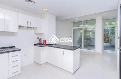 تاون هاوس - 3 غرف نوم - 3 حمامات للايجار في فلل اكنان - فاردون - داماك هيلز 2 - دبي تاون هاوس - 3 غرف نوم - 3 حمامات للايجار في فلل اكنان - فاردون - داماك هيلز 2 - دبي