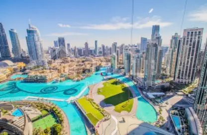 Apartment - 4 Bedrooms - 5 Bathrooms for rent in IL Primo - Opera District - Downtown Dubai - Dubai