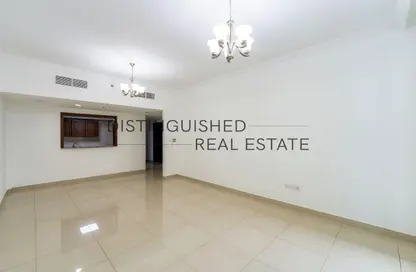 Apartment - 3 Bedrooms - 3 Bathrooms for rent in Nibras Oasis 1 - Dubai Silicon Oasis - Dubai