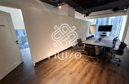 مكتب - استوديو - 1 حمام للايجار في برج أوبوس - الخليج التجاري - دبي