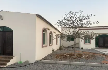 Villa - 5 Bedrooms - 5 Bathrooms for rent in Al Riffa - Ras Al Khaimah