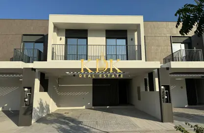 فيلا - 3 غرف نوم - 4 حمامات للايجار في جرينفيوز 2 - اعمار الجنوبية - دبي الجنوب (مركز دبي العالمي) - دبي فيلا - 3 غرف نوم - 4 حمامات للايجار في جرينفيوز 2 - اعمار الجنوبية - دبي الجنوب (مركز دبي العالمي) - دبي