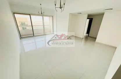 Apartment - 1 Bedroom - 2 Bathrooms for rent in Muwaileh 29 Building - Muwaileh - Sharjah