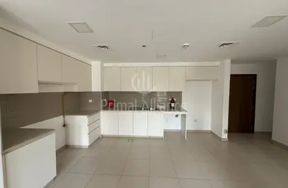 Apartment - 2 Bedrooms - 3 Bathrooms for sale in Zahra Breeze Apartments 4A - Zahra Breeze Apartments - Town Square - Dubai