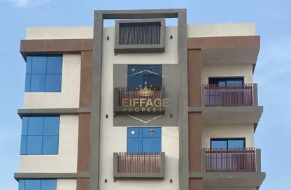 عمارة بالكامل - 8 غرف نوم - 8 حمامات للبيع في عجمان جلوبال سيتي - العالية - عجمان
