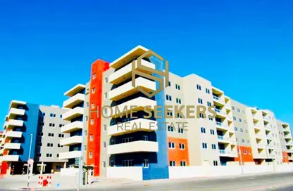 Apartment - 2 Bedrooms - 3 Bathrooms for rent in Tower 1 - Al Reef Downtown - Al Reef - Abu Dhabi
