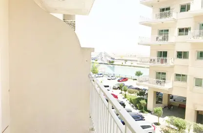 Apartment - 2 Bedrooms - 3 Bathrooms for rent in Mazaya 10B - Queue Point - Dubai Land - Dubai