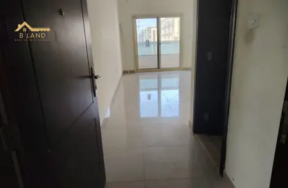 شقة - 2 غرف نوم - 2 حمامات للايجار في مجمع مويلح - تجارية مويلح - الشارقة شقة - 2 غرف نوم - 2 حمامات للايجار في مجمع مويلح - تجارية مويلح - الشارقة