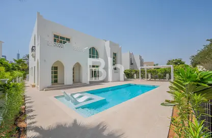 Villa - 4 Bedrooms - 5 Bathrooms for rent in Garden Hall - Oasis Clusters - Jumeirah Islands - Dubai