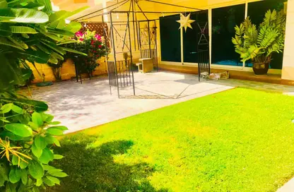 Villa - 4 Bedrooms - 4 Bathrooms for rent in Umm Suqeim 2 Villas - Umm Suqeim 2 - Umm Suqeim - Dubai