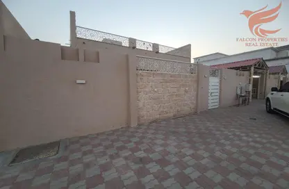 فيلا - 2 غرف نوم - 3 حمامات للايجار في جلفار - رأس الخيمة