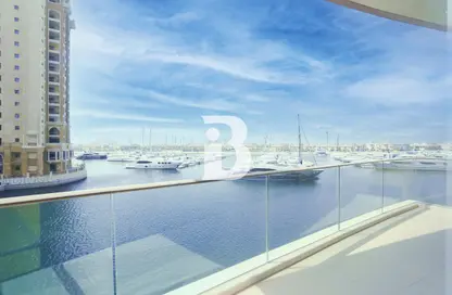 Apartment - 2 Bedrooms - 3 Bathrooms for rent in Emerald - Tiara Residences - Palm Jumeirah - Dubai
