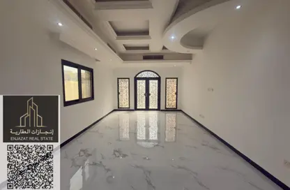 Villa - 5 Bedrooms - 7 Bathrooms for sale in Al Mowaihat 1 - Al Mowaihat - Ajman
