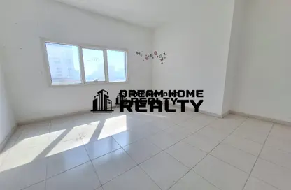 Apartment - 2 Bedrooms - 2 Bathrooms for rent in Sarab Tower - Al Majaz 3 - Al Majaz - Sharjah