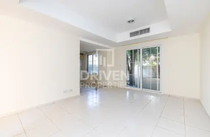 Villa - 2 Bedrooms - 3 Bathrooms for sale in Springs 3 - The Springs - Dubai