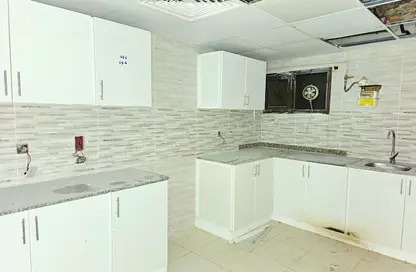 Apartment - 2 Bedrooms - 2 Bathrooms for rent in Dar Al Majaz - Jamal Abdul Nasser Street - Al Majaz - Sharjah