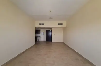 Apartment - 1 Bedroom - 2 Bathrooms for rent in Silicon Gates 1 - Silicon Gates - Dubai Silicon Oasis - Dubai