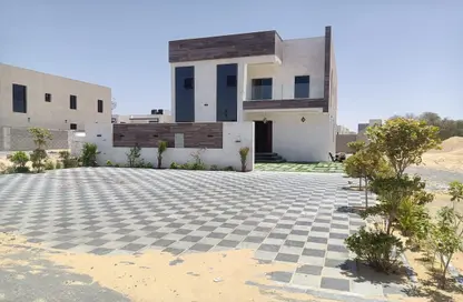 Villa - 4 Bedrooms - 5 Bathrooms for sale in Al Hooshi Villas - Hoshi - Al Badie - Sharjah