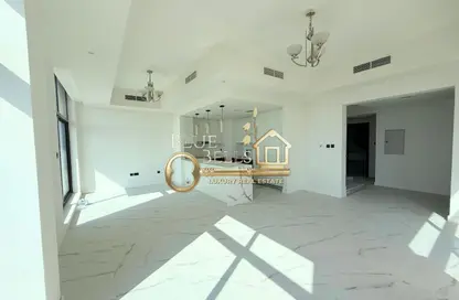 Villa - 4 Bedrooms - 5 Bathrooms for sale in Elie Saab VIE Townhouses - District 11 - Mohammed Bin Rashid City - Dubai