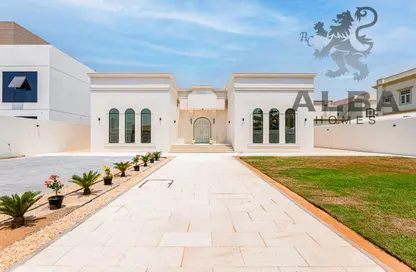 Villa - 5 Bedrooms - 7 Bathrooms for rent in Al Barsha South 2 - Al Barsha South - Al Barsha - Dubai