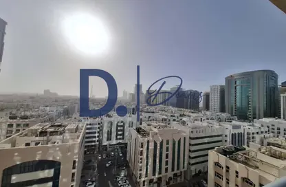 شقة - 3 غرف نوم - 4 حمامات للايجار في يونايتد سكوير - الخالدية - أبوظبي