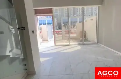 تاون هاوس - غرفة نوم - 2 حمامات للبيع في روكان 3 - دبي لاند - دبي