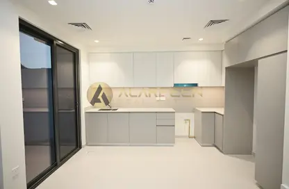 Villa - 3 Bedrooms - 4 Bathrooms for rent in Greenviews 2 - EMAAR South - Dubai South (Dubai World Central) - Dubai