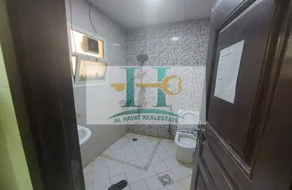 Apartment - 2 Bedrooms - 2 Bathrooms for rent in Al Jurf Industrial 1 - Al Jurf Industrial - Ajman