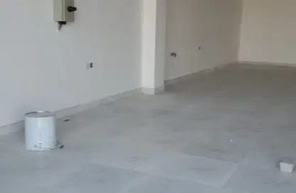 Warehouse - Studio - 1 Bathroom for rent in Umm Al Thuoob - Umm Al Quwain