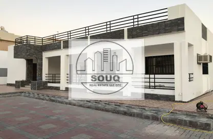 Villa - 4 Bedrooms - 6 Bathrooms for sale in Al Dhait North - Al Dhait - Ras Al Khaimah