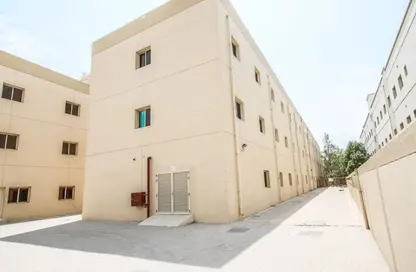 سكن عمال - استوديو - 8 حمامات للايجار في الجرف الصناعية 2 - الجرف الصناعية - عجمان