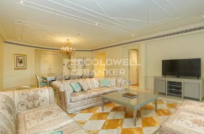 Apartment - 2 Bedrooms - 3 Bathrooms for sale in Palazzo Versace - Culture Village - Dubai