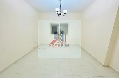 Apartment - 1 Bedroom - 2 Bathrooms for rent in Muwaileh 29 Building - Muwaileh - Sharjah