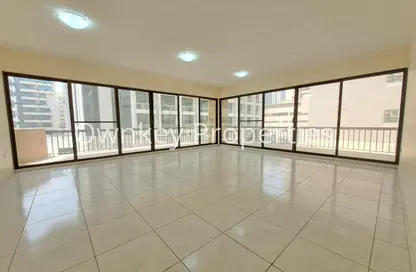 شقة - 3 غرف نوم - 2 حمامات للايجار في 1 غولدن ساندز - منخول - بر دبي - دبي