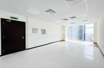مكتب - استوديو للبيع في برج بارك لين - الخليج التجاري - دبي