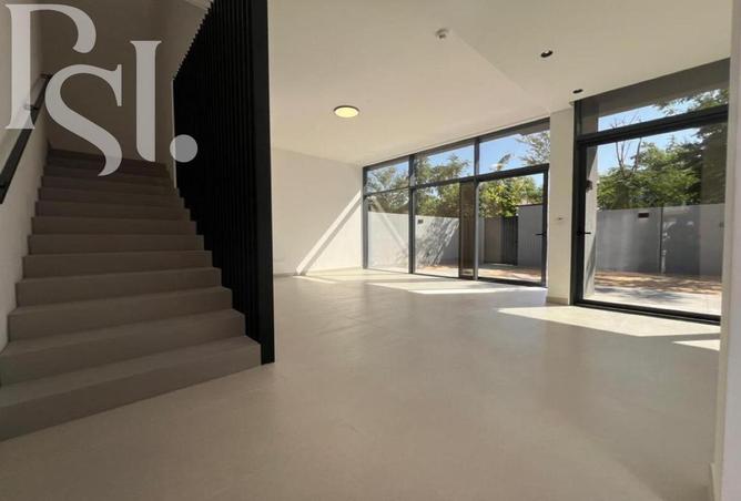 15205963 - Property Image 3