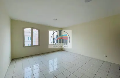 Apartment - Studio - 1 Bathroom for rent in X10 - England Cluster - International City - Dubai