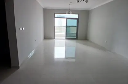 شقة - 2 غرف نوم - 3 حمامات للايجار في كورنيش الخان - الخان - الشارقة