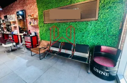 Shop - Studio - 1 Bathroom for rent in Al Raffa Tower - Al Raffa - Bur Dubai - Dubai