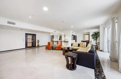 Apartment - 3 Bedrooms - 4 Bathrooms for rent in Murjan 4 - Murjan - Jumeirah Beach Residence - Dubai