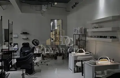 Shop - Studio - 1 Bathroom for rent in Abna Saqer Building - Al Hamidiya 1 - Al Hamidiya - Ajman