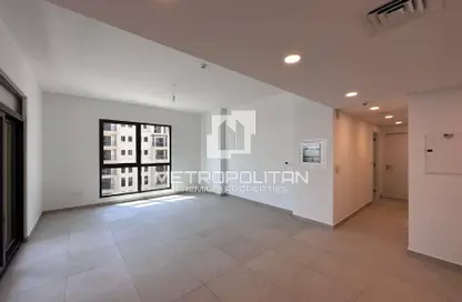 Empty Room image for: Apartment - 2 Bedrooms - 2 Bathrooms for rent in Asayel - Madinat Jumeirah Living - Umm Suqeim - Dubai, Image 1