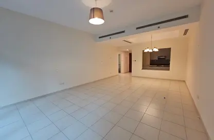 Apartment - 1 Bedroom - 2 Bathrooms for rent in Bay Square Building 9 - Bay Square - Business Bay - Dubai