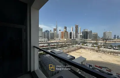 شقة - 2 غرف نوم - 2 حمامات للايجار في 15 نورث سايد - الخليج التجاري - دبي
