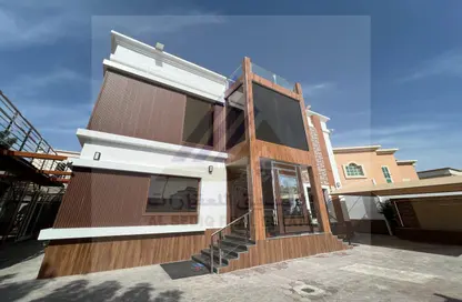 Outdoor House image for: Villa - 5 Bedrooms for rent in Al Mowaihat 2 - Al Mowaihat - Ajman, Image 1
